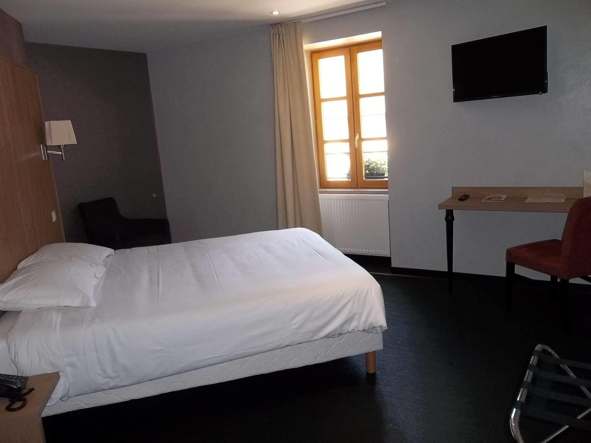 Logis L'Hotel D'Arc Arc-sur-Tille Экстерьер фото